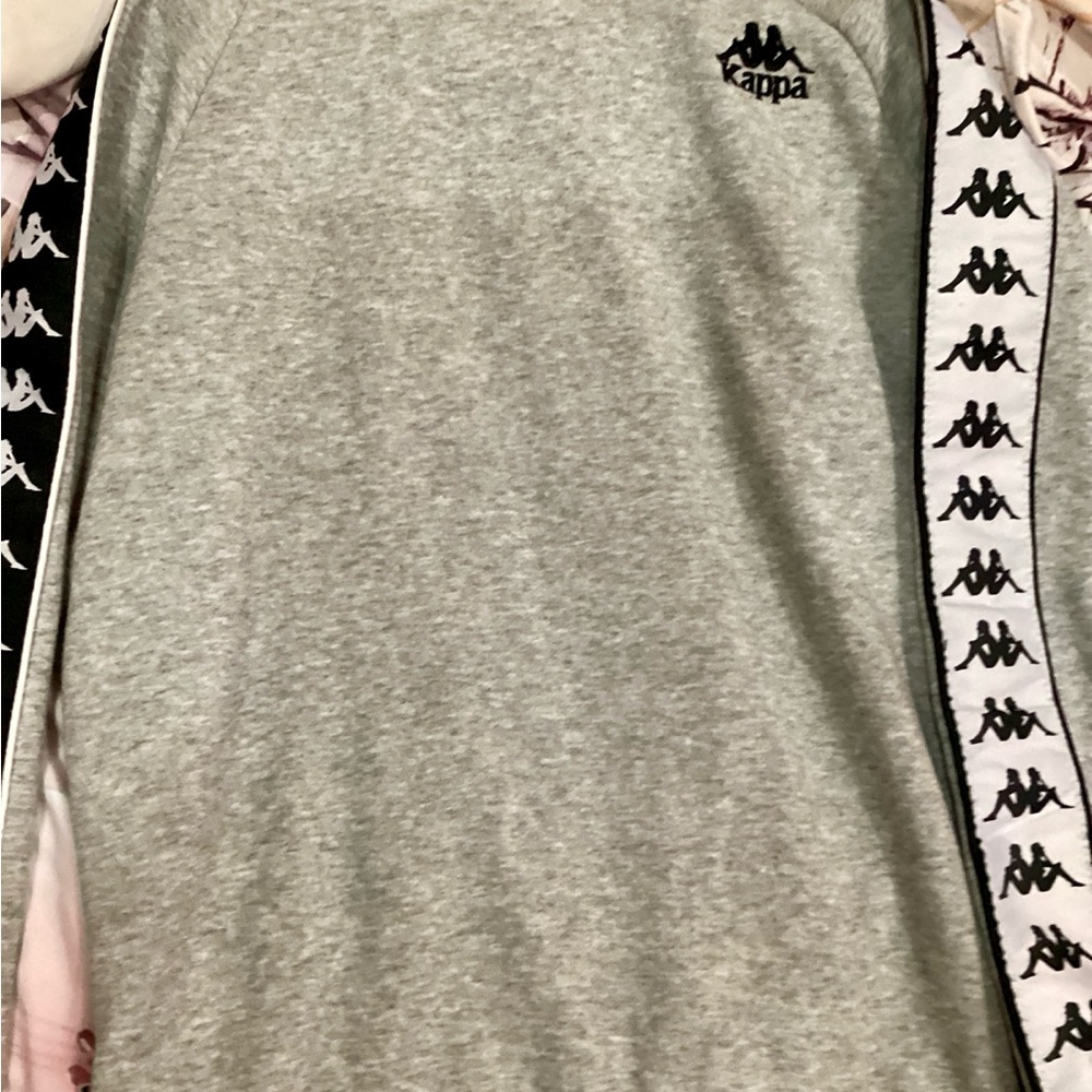 KAPPA GREY SWEATER